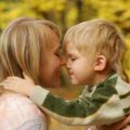 Женщина хнительница домашнего очага