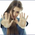 Как женщине защититься от зависти